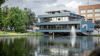 Hauptbild Repräsentative Premium-Immobilie in einzigartiger Wasserlage