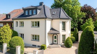 Hauptbild Repräsentative Stadtvilla in Jülich - Mehrgenerationenhaus auf parkähnlichem Grundstück