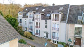 Hauptbild +++ VERKAUFT +++ Zwei top gepflegte Mehrfamilienhäuser mit 12 Einheiten und Tiefgarage am Aaper Wald!